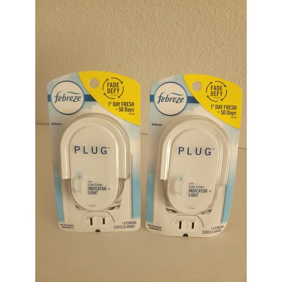 Febreze Other - 2 PACK‎ FEBREZE PLUG OIL WARMER DEVICE